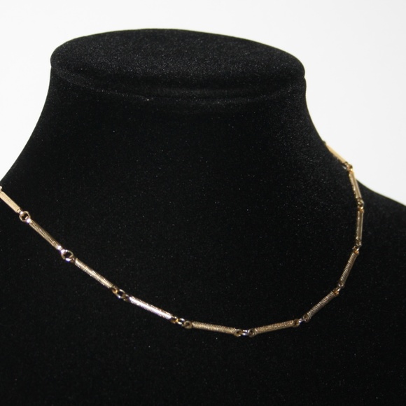 Beautiful vintage gold necklace 17" - Picture 3 of 5